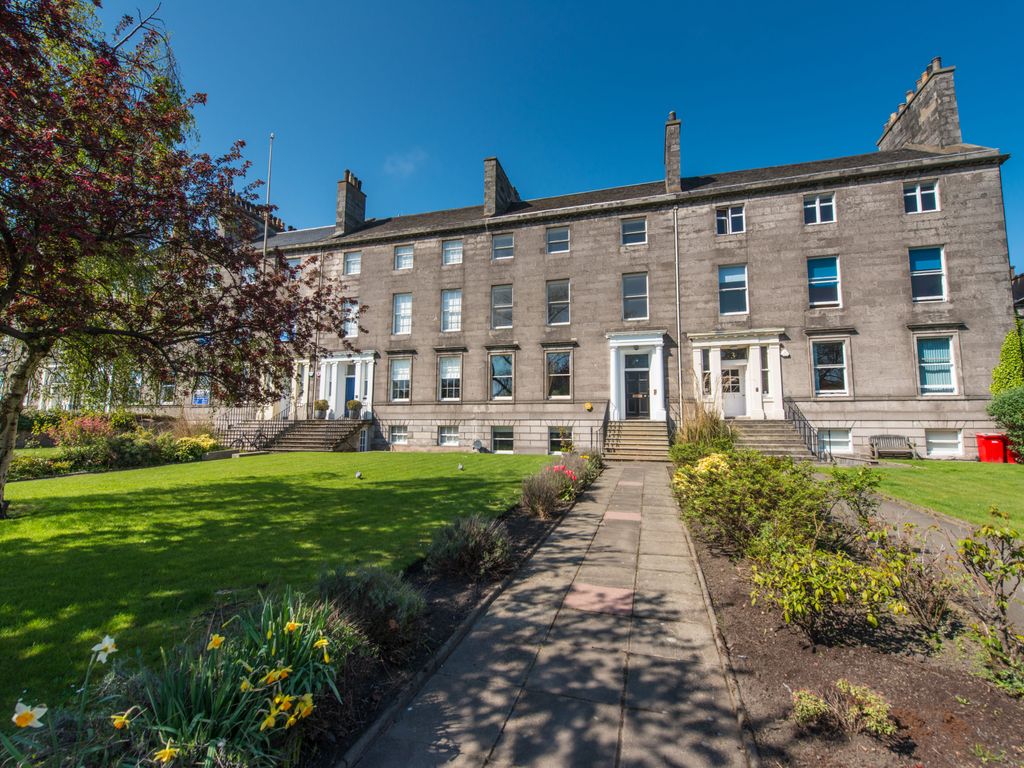 Johns Place, Edinburgh EH6