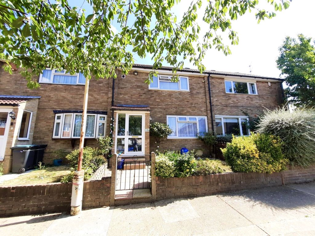 2 bed terraced house for sale in Everest Close, Northfleet, Gravesend DA11 Zoopla
