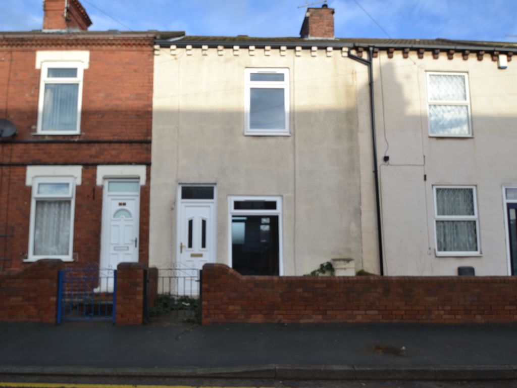 2 bed terraced house for sale in Barnsley Road, South Kirkby