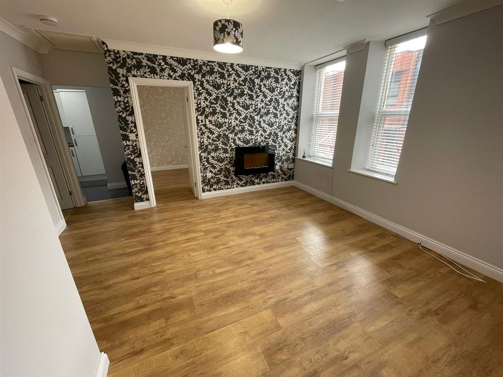 1 bed flat to rent in Victoria Road, Aldershot GU11, £900 pcm Zoopla