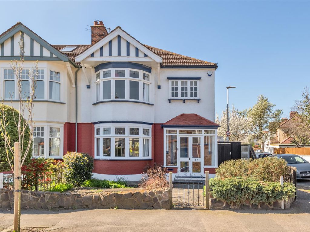 3 bed semidetached house for sale in Warren Road, London E11 Zoopla
