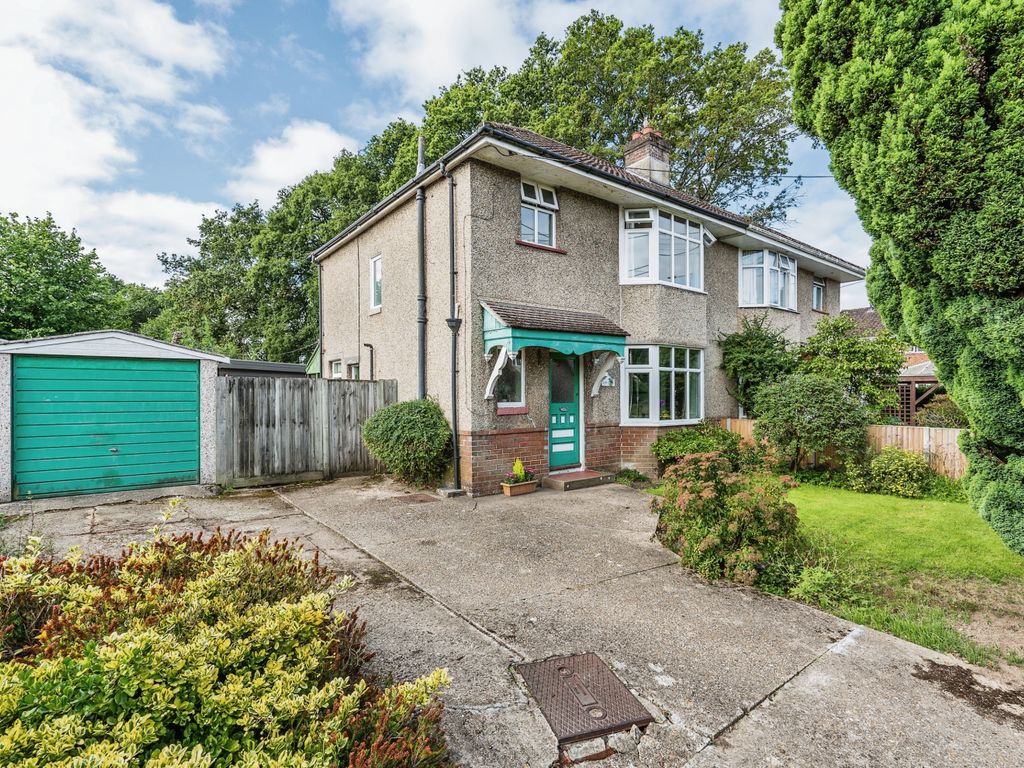 3 bed semidetached house for sale in Ringwood Road, Totton, Southampton, Hampshire SO40, £