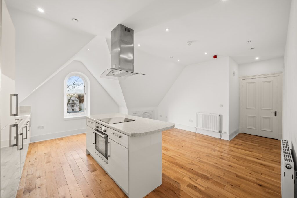 2 bed flat for sale in Clement Park Place, Dundee DD2, £179,000 Zoopla