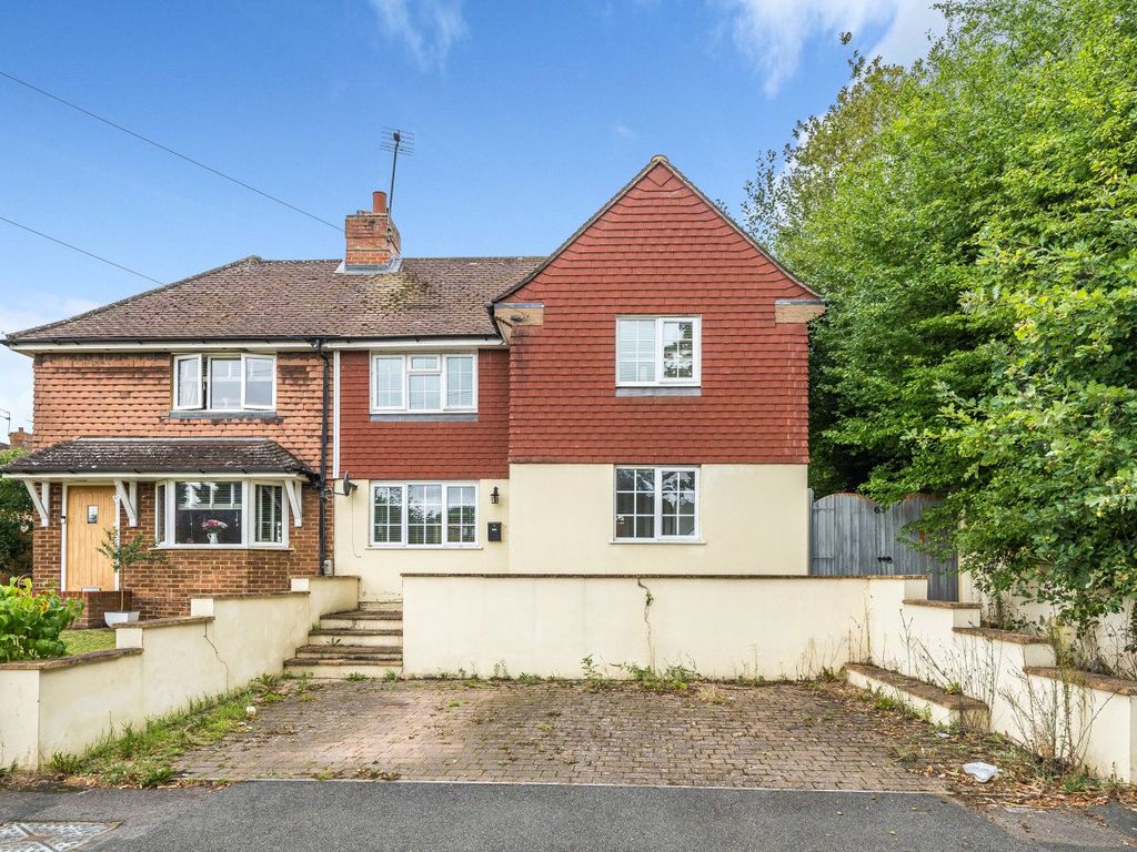 2 bed semidetached house for sale in Woodside Road, Guildford, Surrey