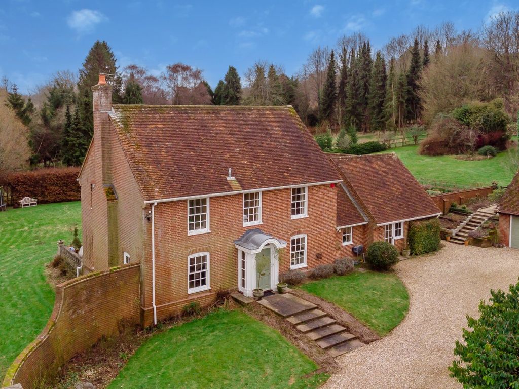 6 bed detached house for sale in Wellhouse Lane, Headbourne Worthy