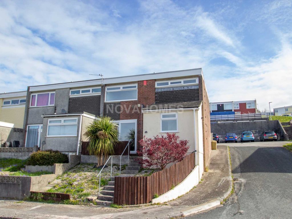 3 bed end terrace house for sale in Blackmore Crescent, Southway PL6