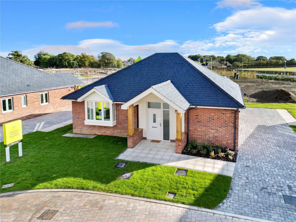 New home, 1 bed detached bungalow for sale in Burnham Waters, Maldon