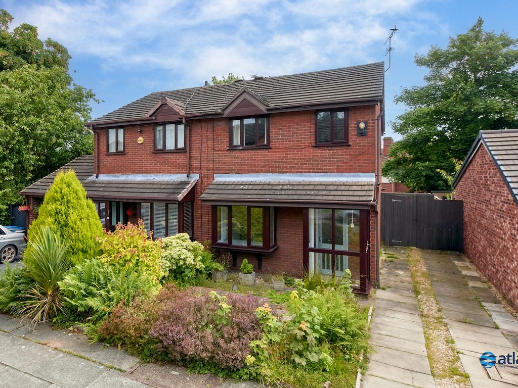 3 bed semidetached house for sale in Priory Way, Woolton L25, £260,000