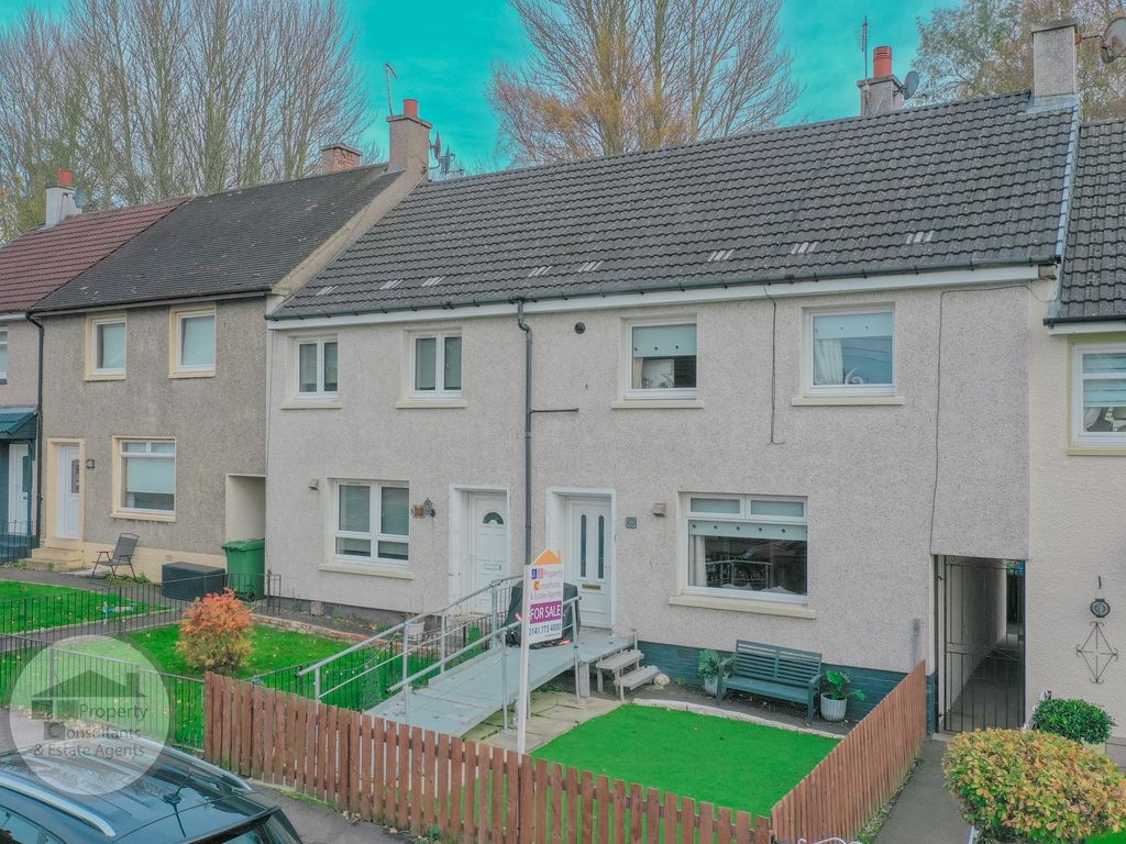 3 bed terraced house for sale in Estate Road, Carmyle G32, £139,995