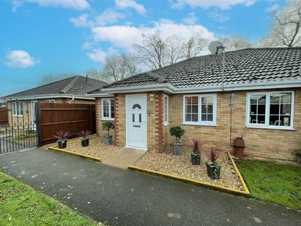2 bed semidetached bungalow for sale in Mayall Walk, Waddington LN5