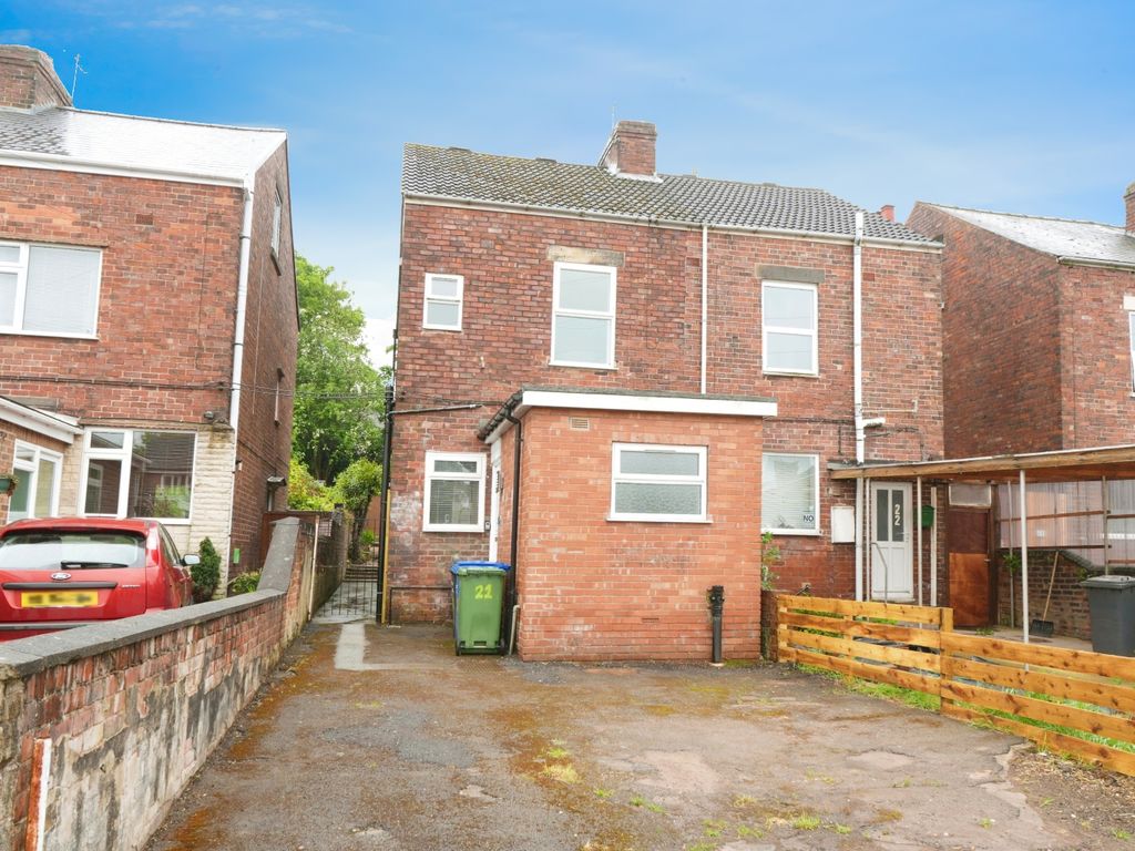 3 bed semidetached house for sale in Riber Terrace, Chesterfield S40
