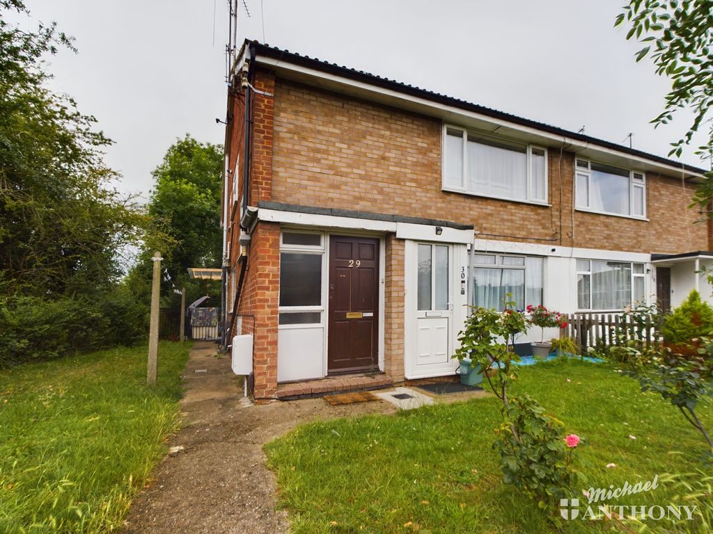 2 bed flat to rent in Hulbert End, Aylesbury HP21 Zoopla