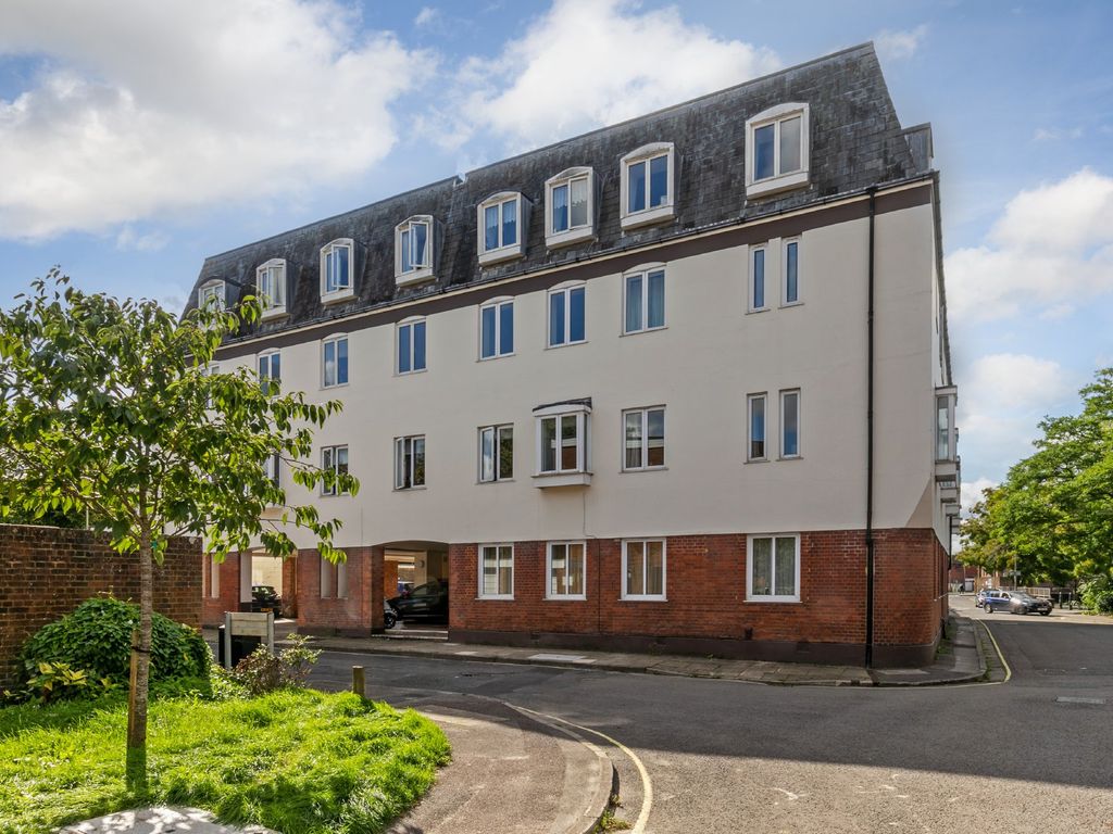 Cossack Lane House, Lower Brook Street, Winchester SO23  