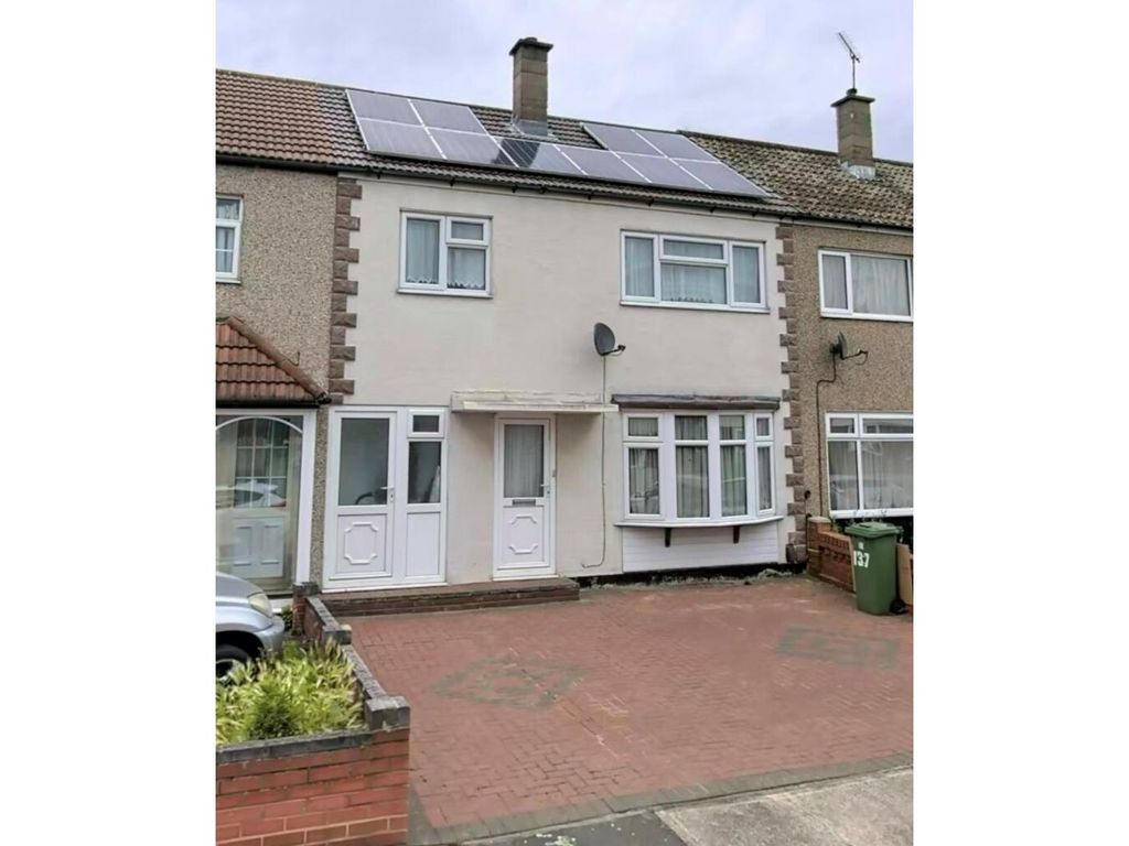 3 bed terraced house for sale in Chelmer Crescent, Barking IG11, £