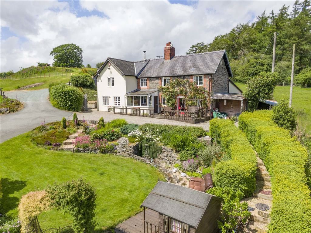 5 bed detached house for sale in BwlchYDdar, Llangedwyn, Oswestry SY10 Zoopla
