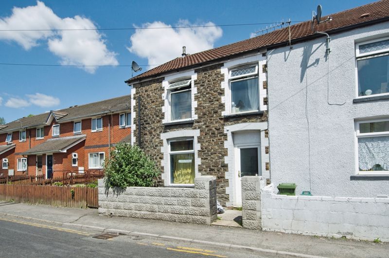 3 bed property for sale in Trealaw Road, Tonypandy CF40 Zoopla