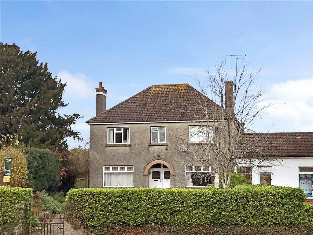 4 bed semidetached house to rent in Preston Road, Yeovil, Somerset