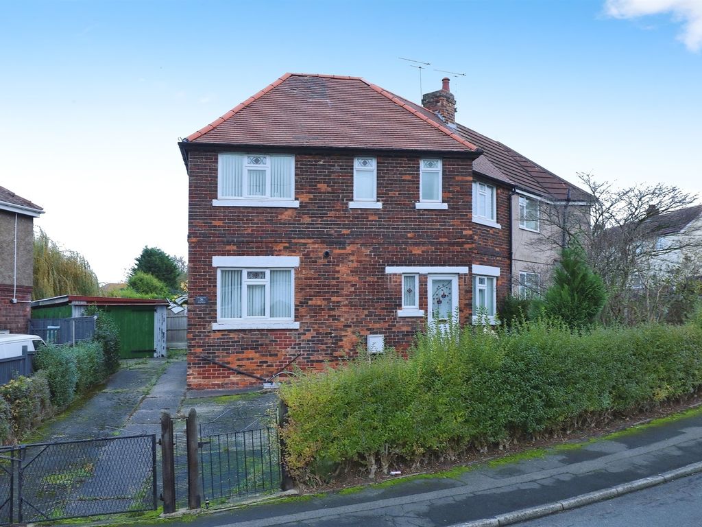 3 bed semidetached house for sale in South Avenue, Worksop S80, £