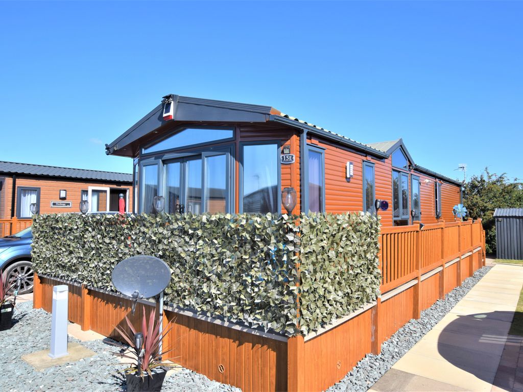 2 bed mobile/park home for sale in Orby Road, Burgh Le Marsh PE24 Zoopla