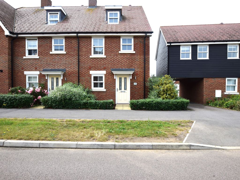 3 bed town house to rent in Walker Mead, Biggleswade SG18 Zoopla