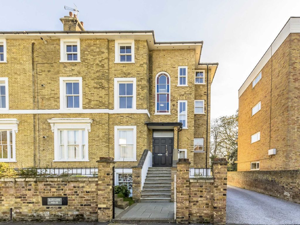 Studio for sale in Uxbridge Road, Kingston Upon Thames KT1 Zoopla