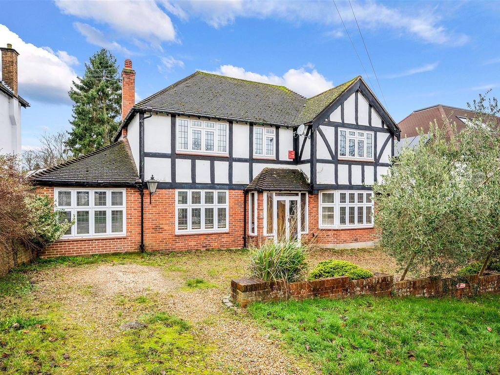 4 bed detached house for sale in Pine Hill, Epsom KT18, £1,075,000 Zoopla