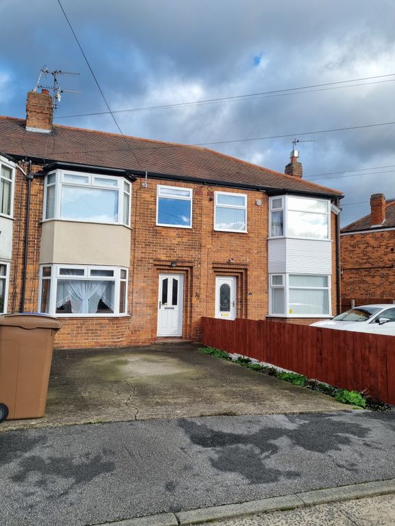 3 bed terraced house for sale in Sherbrooke Avenue, Hull HU5, £160,000