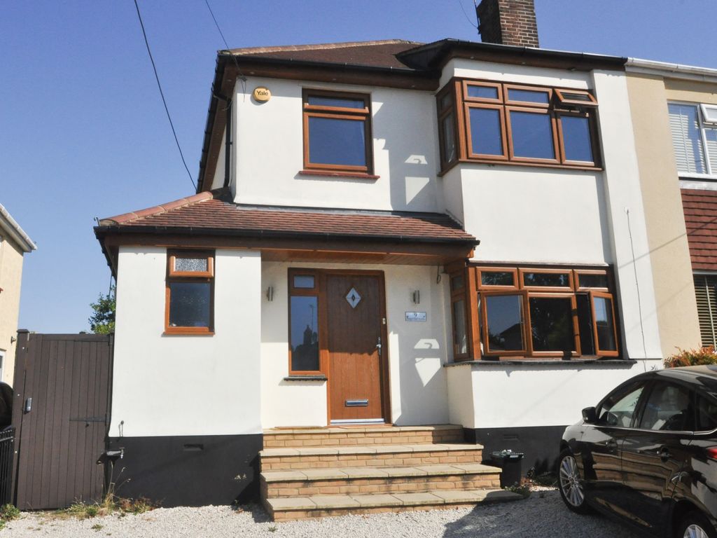 4 bed semidetached house for sale in Badger Hall Avenue, Benfleet
