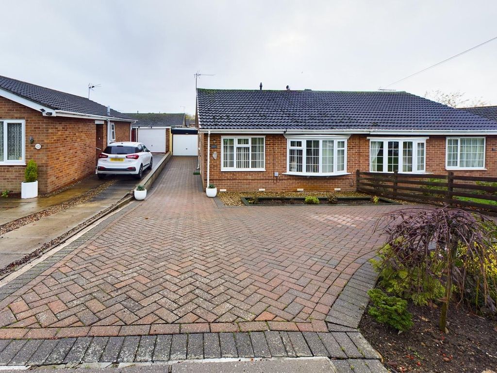 2 bed semidetached bungalow for sale in Bempton Lane, Bridlington YO16