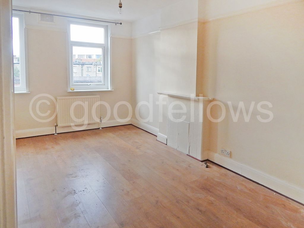 2 bed flat to rent in Abbotsbury Road, Morden, Surrey SM4 Zoopla