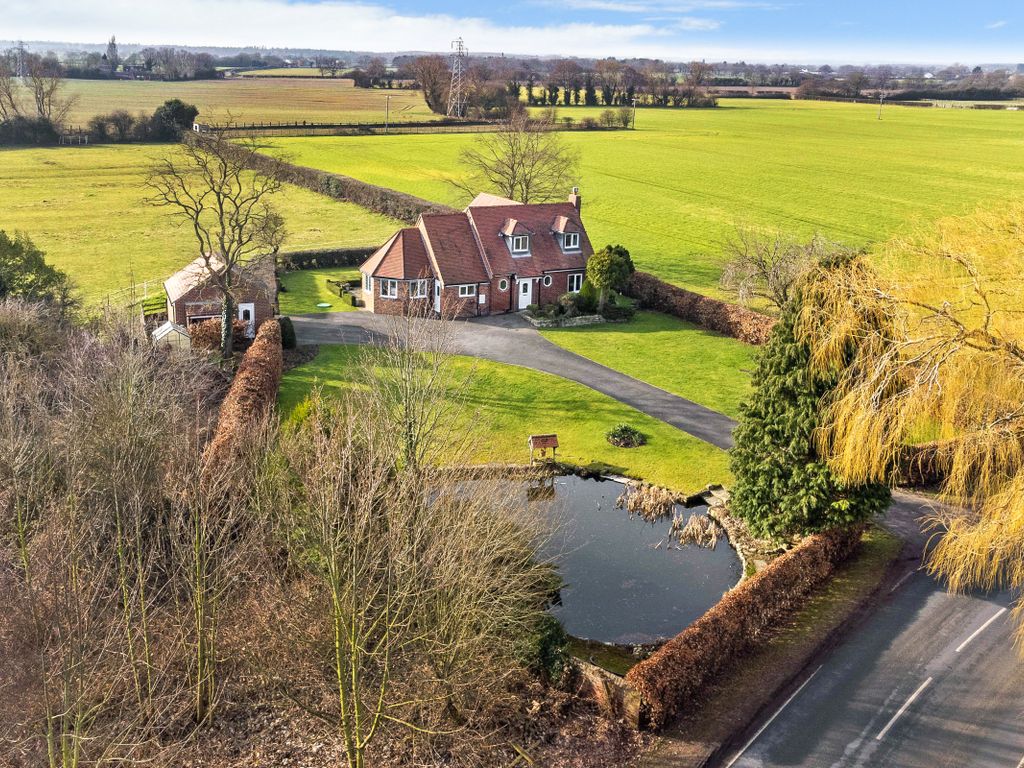4 bed detached house for sale in Cawood Road, Wistow, Selby YO8 Zoopla