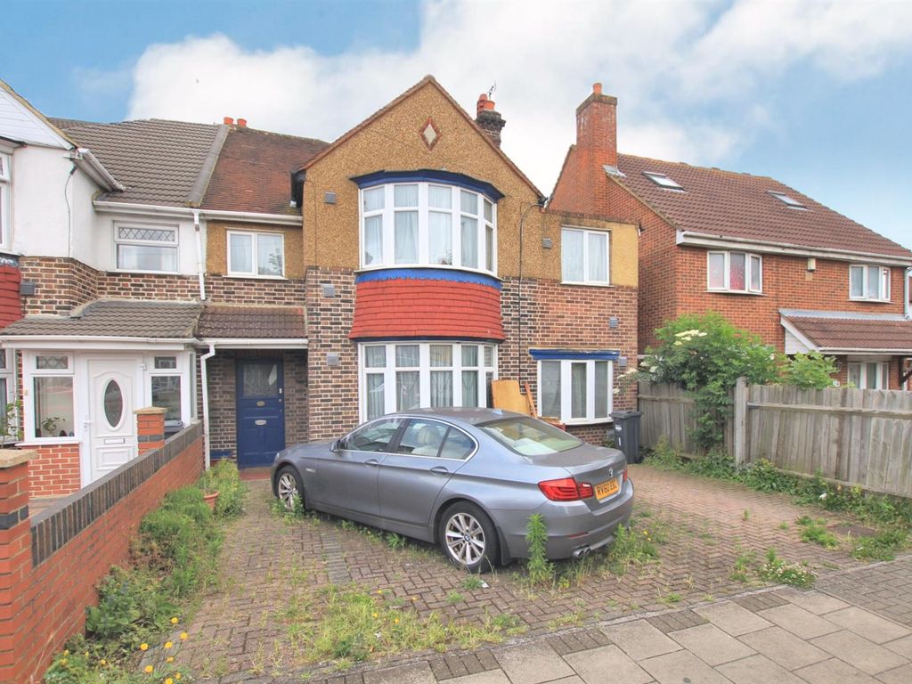 5 bed semidetached house for sale in Sutton Lane, Hounslow TW3 Zoopla