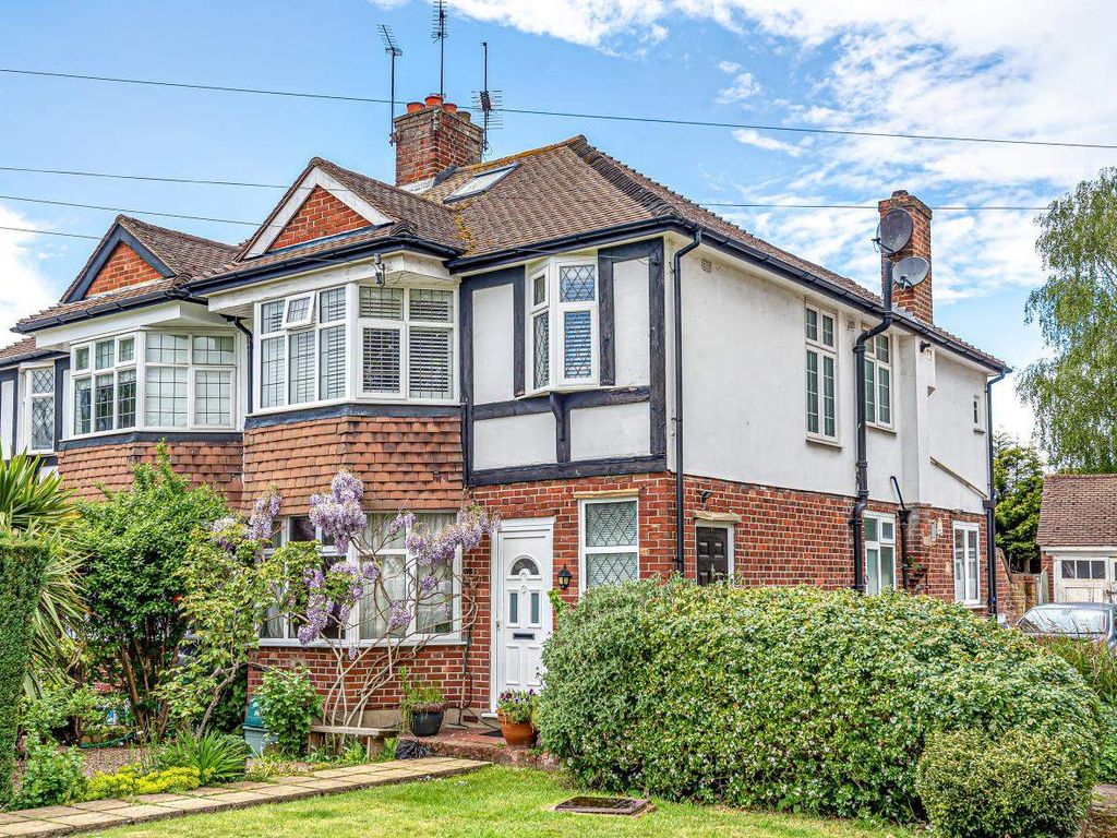 1 bed for sale in Vale Crescent, London SW15, £350,000 Zoopla