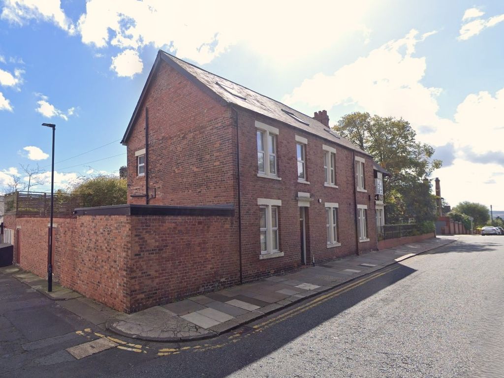 5 bed semidetached house to rent in Dunholme Road, Newcastle Upon Tyne