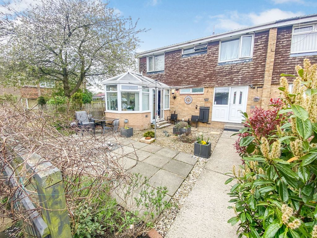 2 bed flat for sale in Whitelaw Place, Cramlington NE23 Zoopla