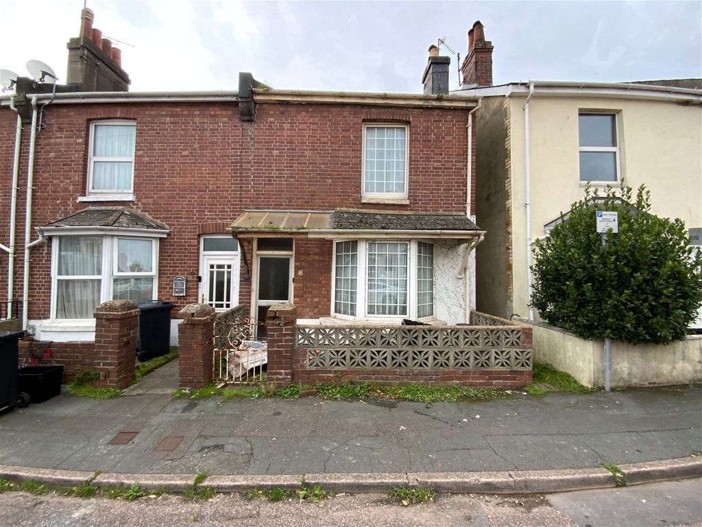 2 bed end terrace house for sale in Langs Road, Paignton TQ3, £100,000