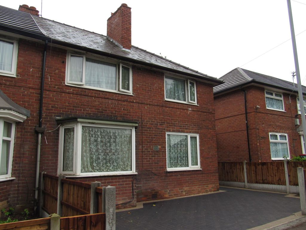 4 bed semidetached house for sale in Newhey Road, Wythenshawe, Manchester M22 Zoopla