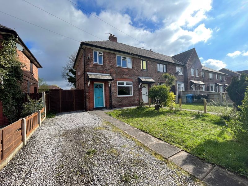 3 bed end terrace house for sale in Woodstock Road, Broadheath