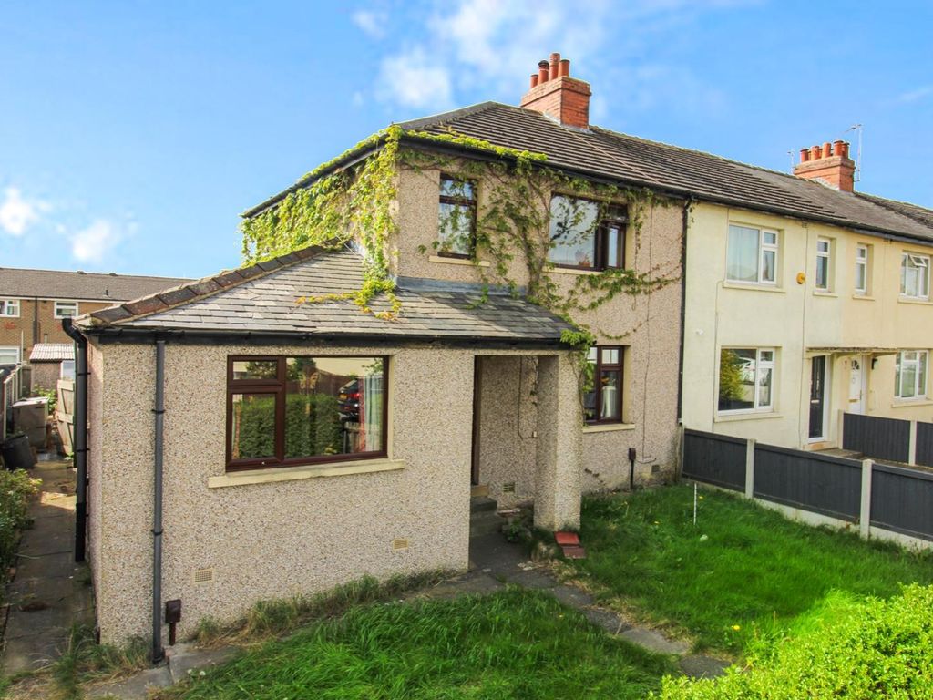 4 bed end terrace house for sale in Westfield Avenue, Yeadon, Leeds LS19 Zoopla