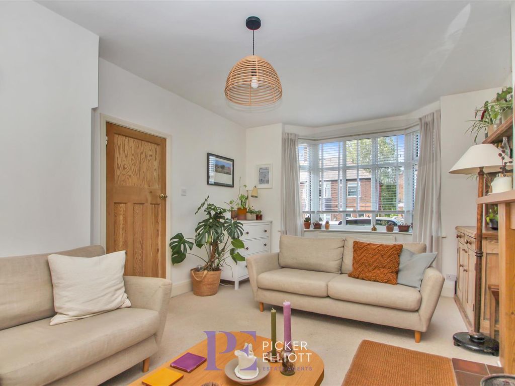 3 bed semidetached house for sale in Welwyn Road, Hinckley LE10 Zoopla