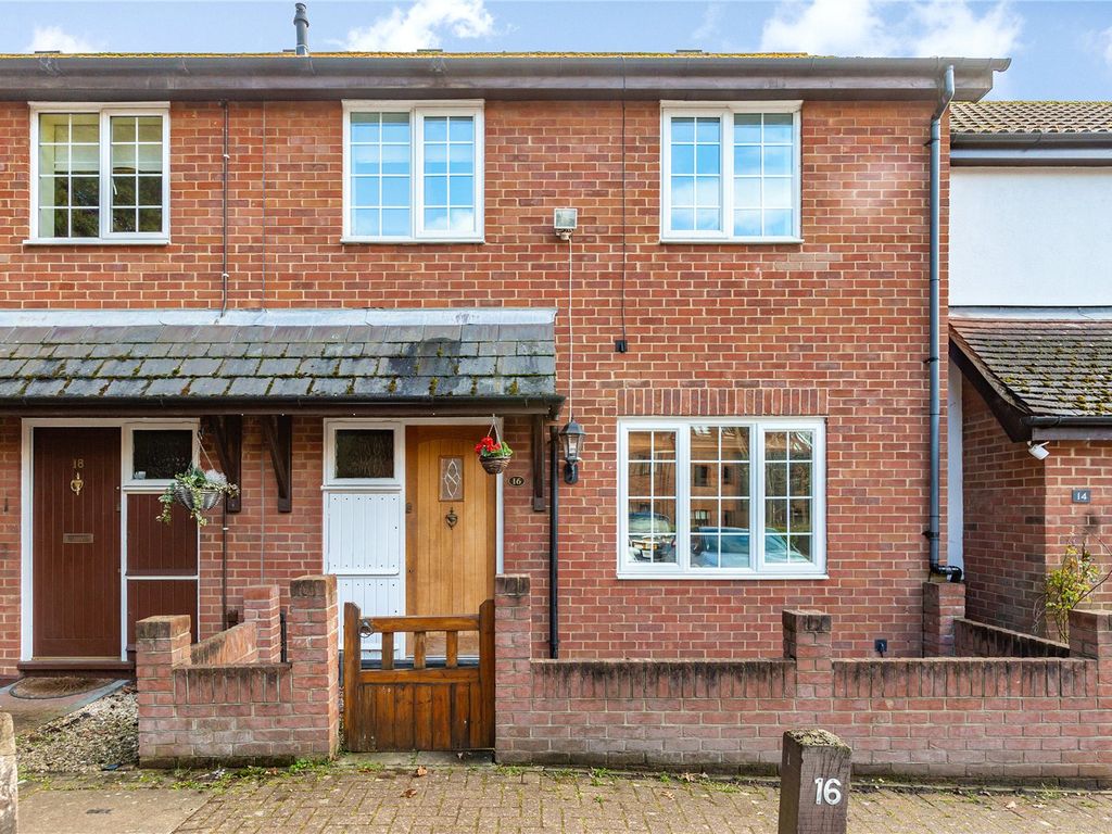 3 bed terraced house for sale in Spruce Close, Laindon, Basildon SS15