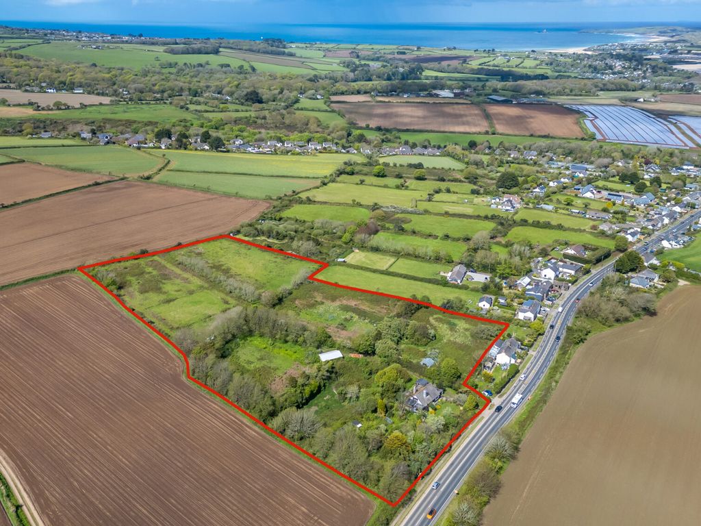 6 bed detached bungalow for sale in Canonstown, Hayle, West Cornwall