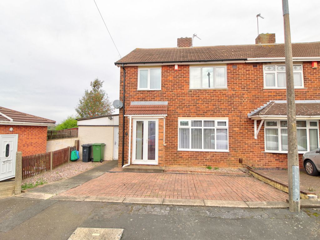 3 bed semidetached house for sale in Bramble Green, Dudley DY1, £