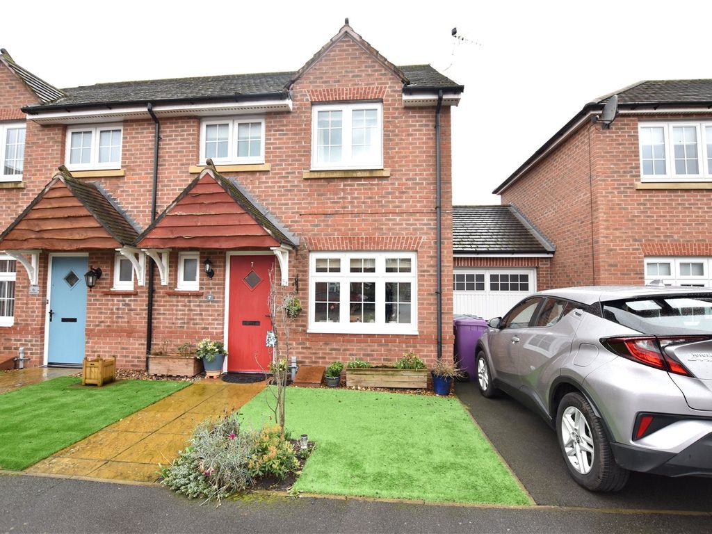 3 bed semidetached house for sale in Ipswich Close, Cressington Heath