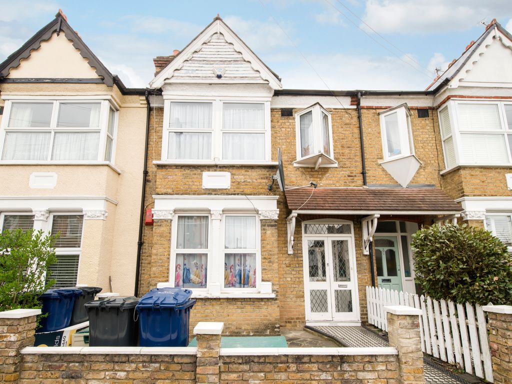 3 bed terraced house to rent in Deans Road, London W7 Zoopla