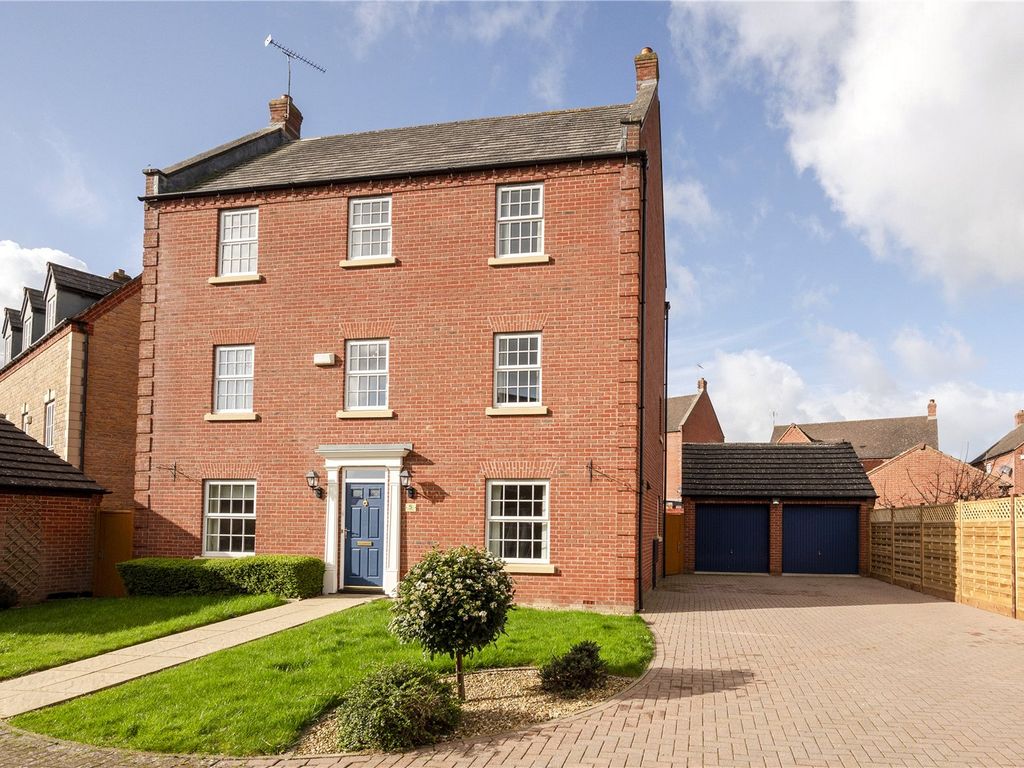 5 bed detached house for sale in Close, Rugby, Warwickshire CV23