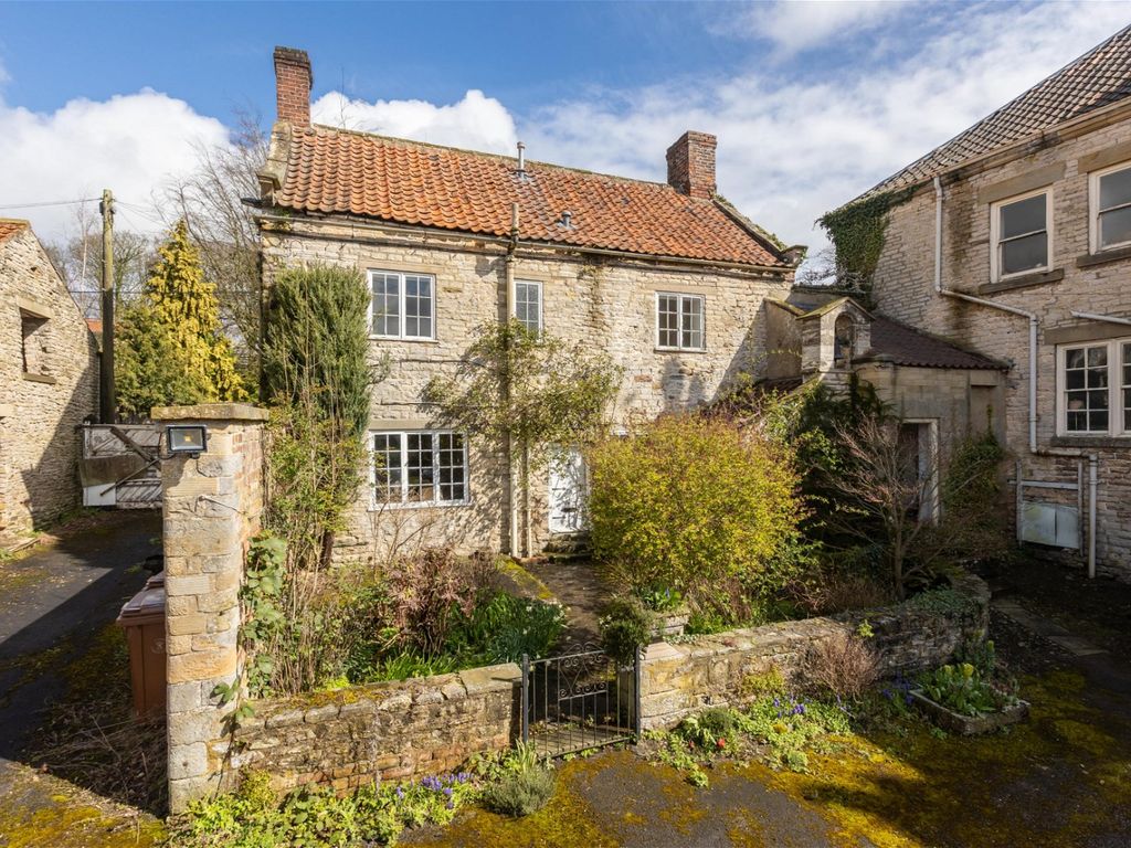 3 bed cottage for sale in Aislaby, Pickering YO18 Zoopla