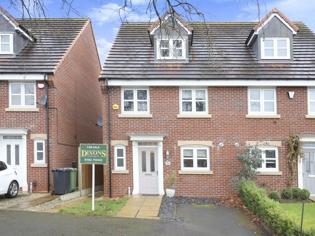 4 bed semidetached house for sale in Parry Road, Kidderminster DY11