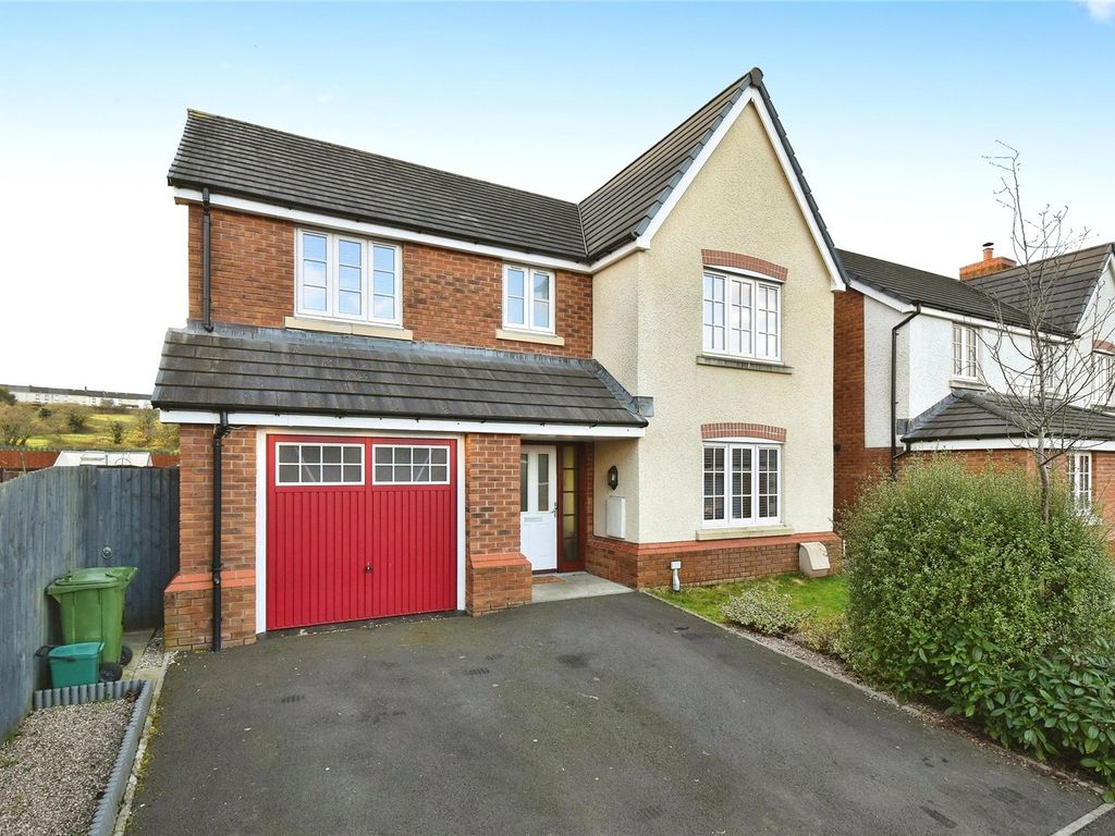4 bed detached house for sale in Y Dolydd, Aberdare, Rhondda Cynon Taf CF44, £310,000 Zoopla