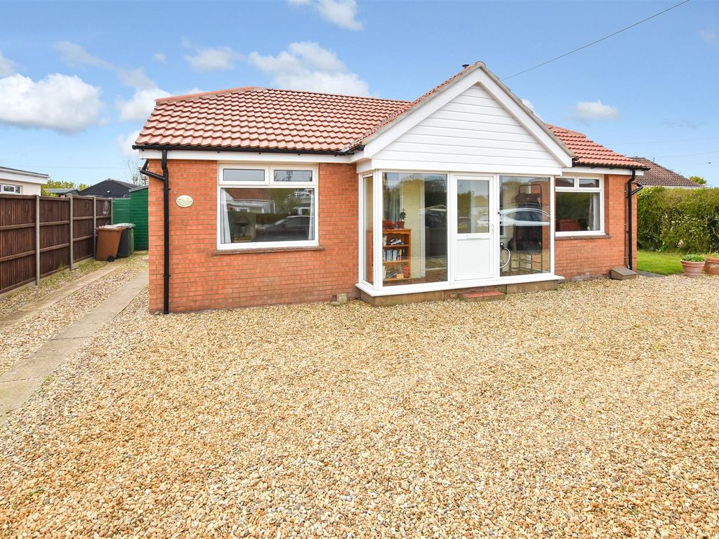2 bed detached bungalow for sale in Stevens Road, Cromer NR27 Zoopla